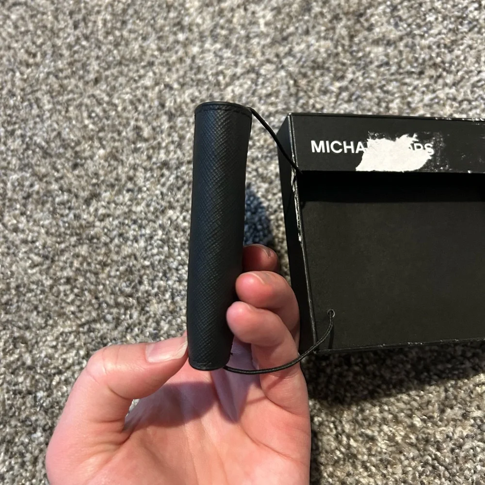 Michael Kors Men’s Black Leather Bifold